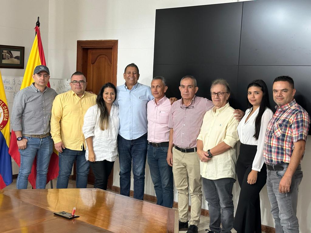 SE CULMINÓ EL PROCESO DE EMPALME EN LA ALCALDÍA DE PEREIRA.