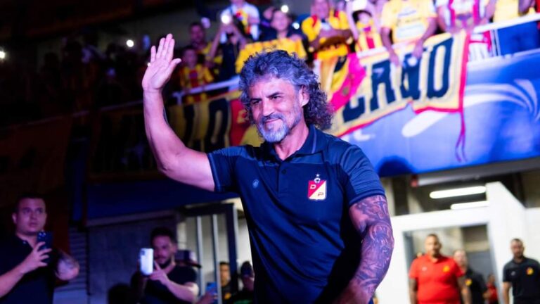 DEPORTIVO PEREIRA PRESENTÓ A SUS REFUERZOS.