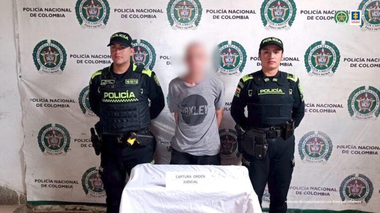 HOMBRE ASEGURADO POR PRESUNTA IMPLICACIÓN EN FEMINICIDIO DE SU PAREJA