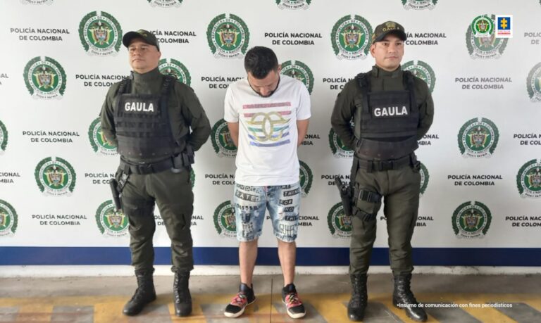 «DETENIDOS DOS HOMBRES POR EXTORSIÓN CON FOTOS ÍNTÍMAS»
