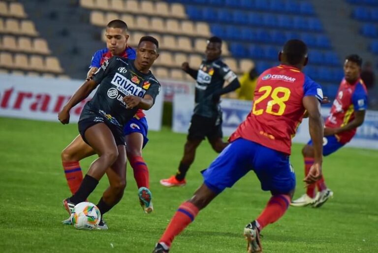 DEPORTIVO PEREIRA MUESTRA UNA POBRE PRESENTACIÓN ANTE DEPORTIVO PASTO.