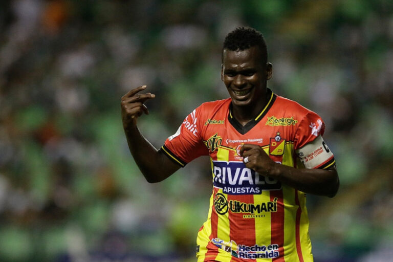 EN UN DISCRETO PARTIDO, DEPORTIVO PEREIRA EMPATÓ DE LOCAL FRENTE AL INDEPENDIENTE MEDELLIN