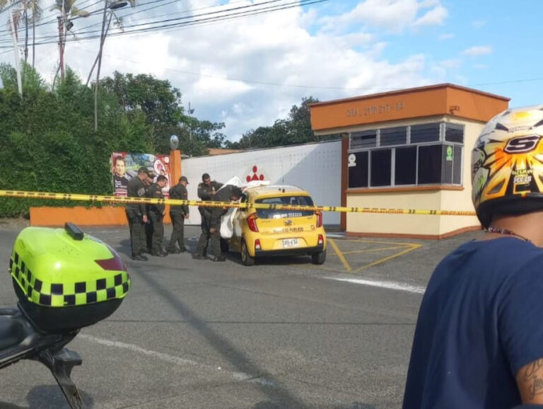 ATENCÓN: ASESINAN A TAXISTA EN DOSQUEBRADAS, AUTORIDADES INVESTIGAN.