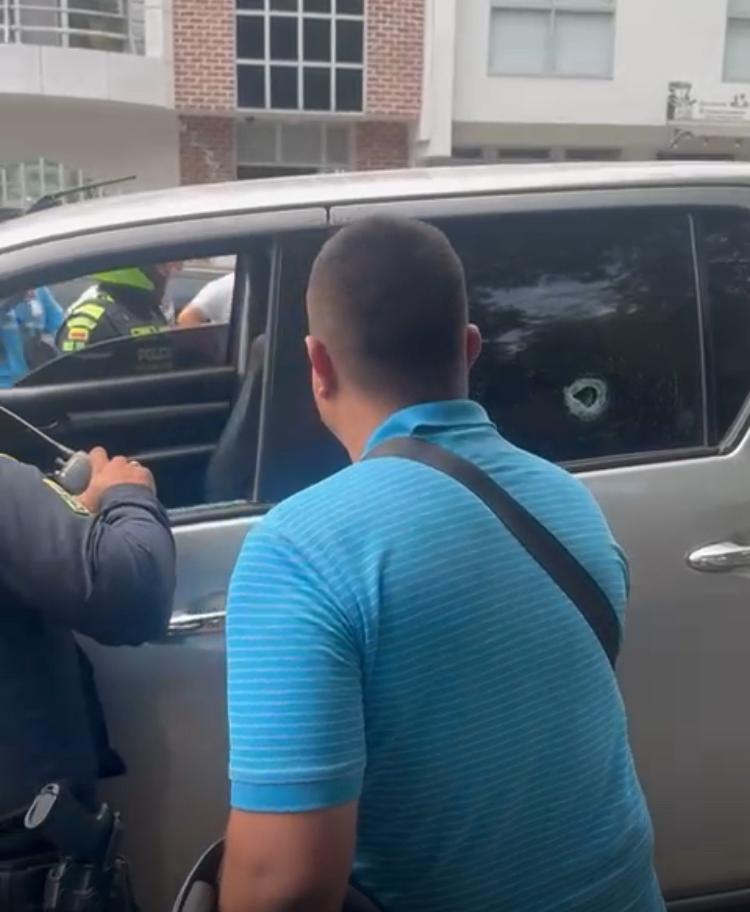 BALEARON A UN HOMBRE Y LOS DETUVIERON CON AYUDA DE LA COMUNIDAD DEL POBLADO.