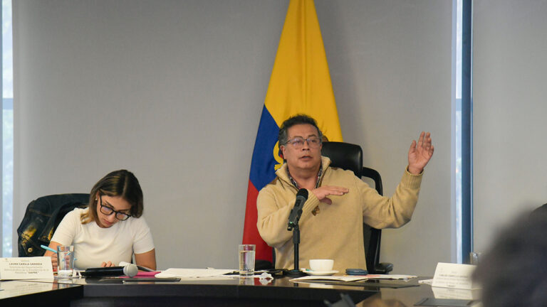 PRESIDENTE GUSTAVO PETRO DECLARA SITUACIÓN DE DESASTRE NATURAL EN TODO EL PAIS,POR MOTIVO DE LAS LLUVIAS.