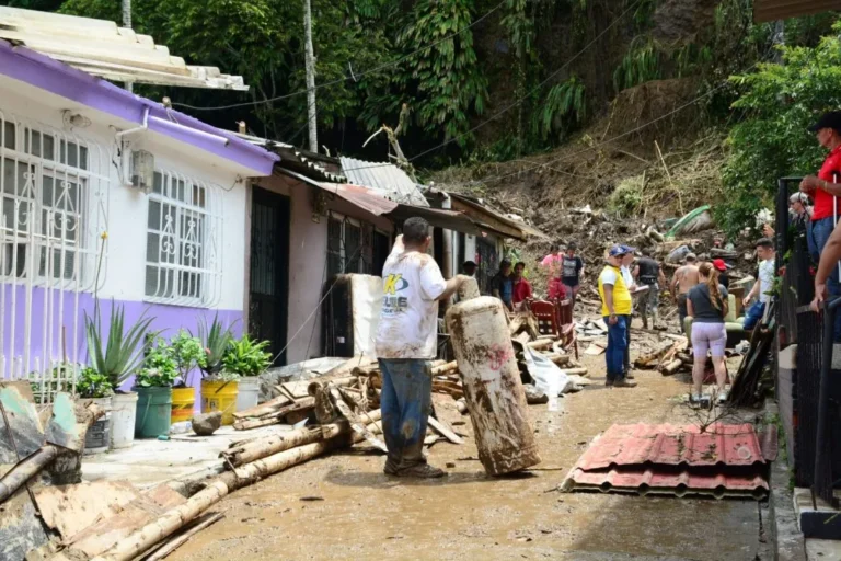 AVANZA EL PROYECTO DE REUBICACÍÓN PARA FAMILIAS AFECTADAS EN LA ESNEDA.