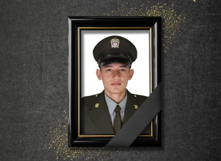 ASESINAN A PATRULLERO QUE INTENTABA RETIRAR UNA BANDERA ALUSIVA AL ELN EN PARQUE DE CHOCÓ