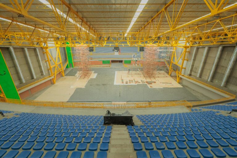 EN VISITA AL COLISEO MAYOR, DIPUTADOS DE RISARALDA CONOCIERON LOS AVANCES EN LA OBRA