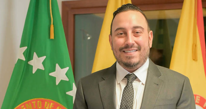 GOBERNADOR OFRECE RECOMPENSA PARA ESCLARECER EL ATENTADO CONTRA FUNCIONARIA DE LA GOBERNACIÓN