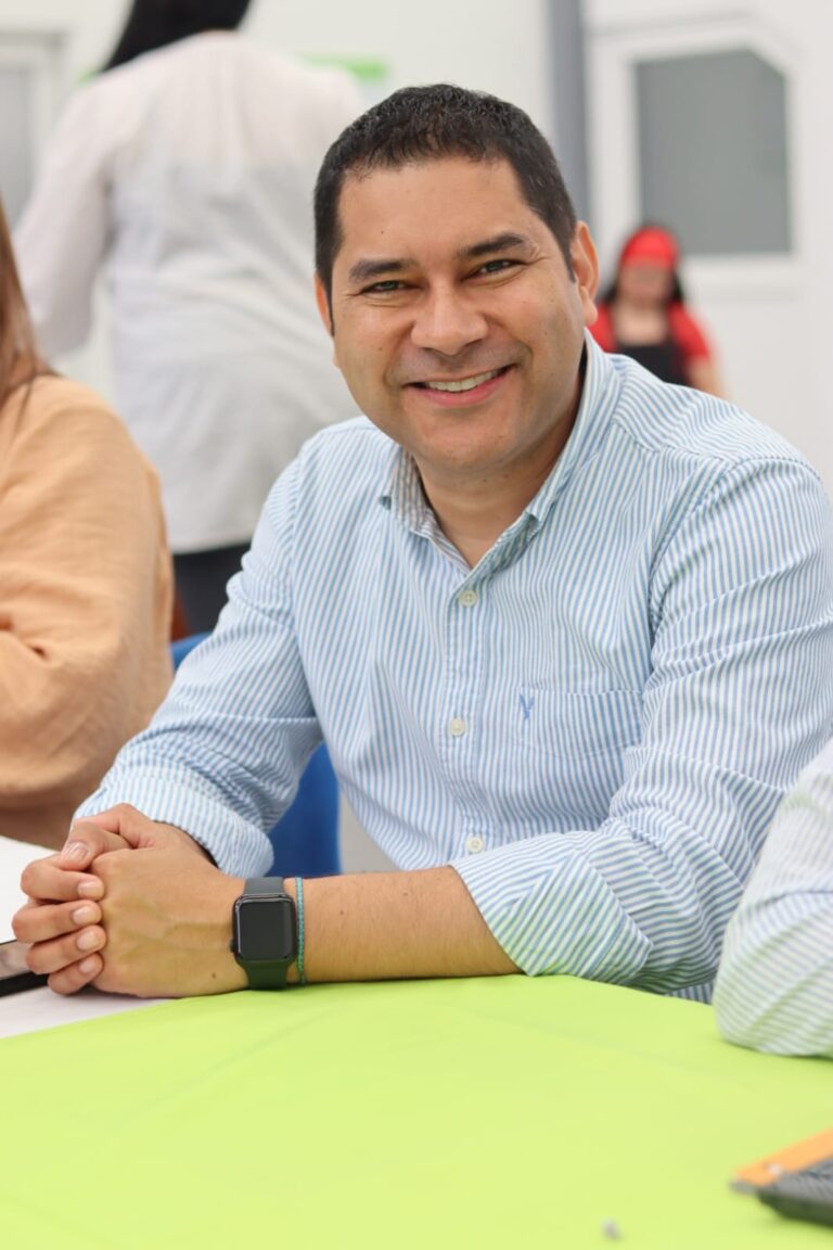 INCERTIDUMBRE EN EL PARTIDO CONSERVADOR ANTE LA SELECCIÓN DE CANDIDATOS A LA CÁMARA DE REPRESENTANTES.