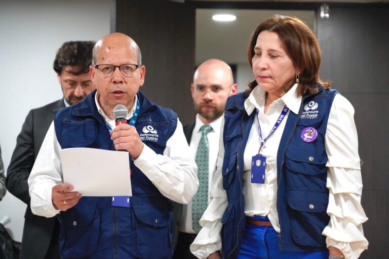 ACUERDO GUBERNAMENTAL PONE FIN AL PARO ARROCERO; LA DEFENSORÍA DEL PUEBLO CELEBRA EL CONSENSO