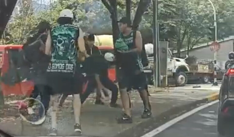 HINCHA DE ATLÉTICO NACIONAL MURIÓ APUÑALADO EN PEREIRA: LO ATACÓ OTRO HINCHA CON EL QUE VIAJÓ DESDE MEDELLIN.