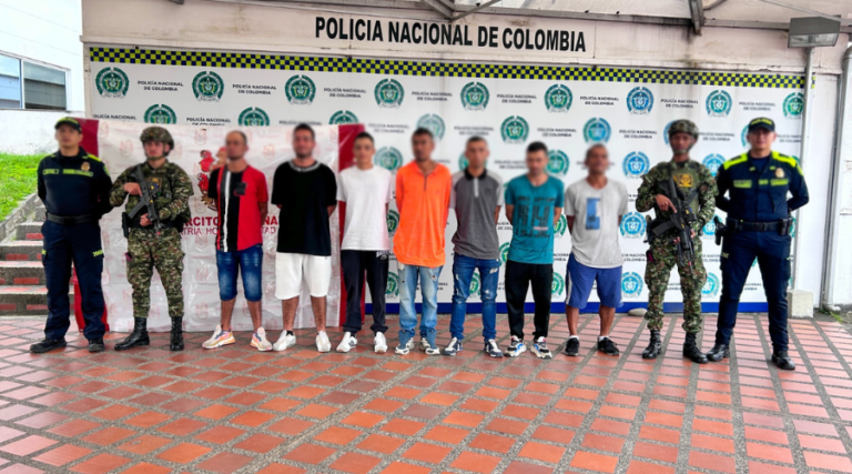 PRIMER GOLPE DE LAS BOINAS ROJAS EN RISARALDA: SIETE CAPTURADOS DEL GRUPO ‘LOS REBELDES’