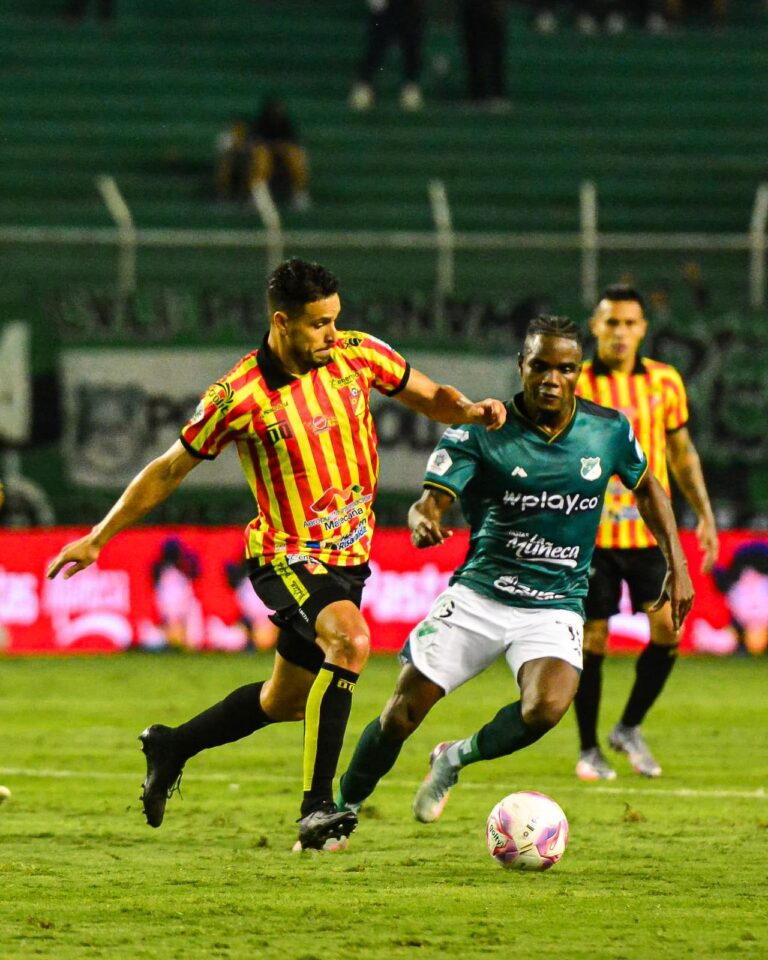 DEPORTIVO PEREIRA CADA VEZ MÁS LEJOS DE LA CLASIFICACIÓN.