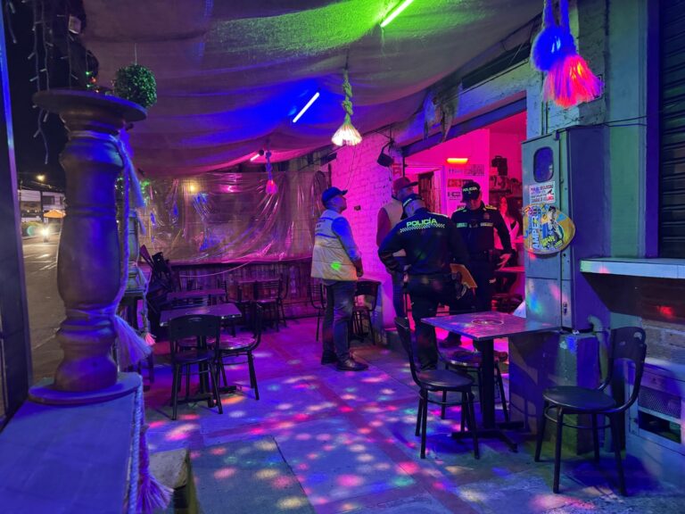 ALCALDIA DE DOSQUEBRADAS CERRÓ DOS ESTABLECIMIENTOS DE COMERCIO POR AFECTAR EL ORDEN PÚBLICO Y LA SEGURIDAD.